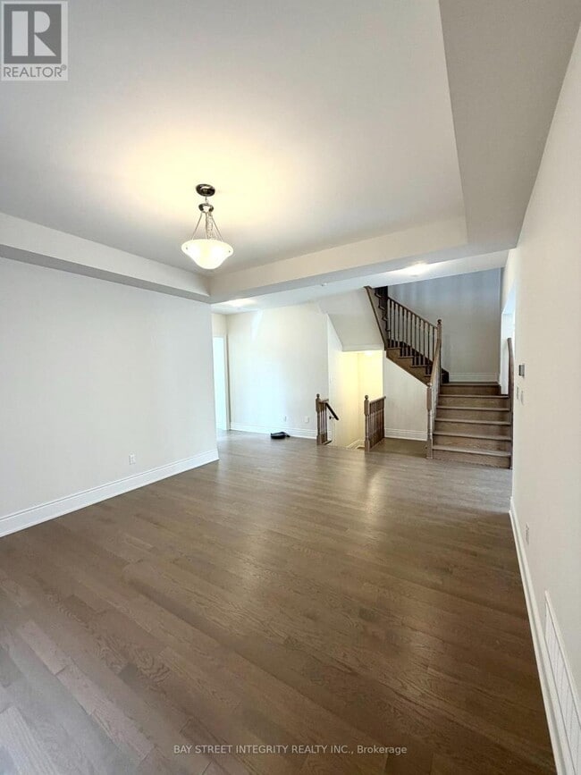 Photo - 64 Bud Leggett Cres