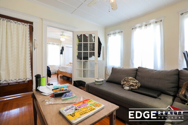 Photo - 25 Mapleton St Unit 2