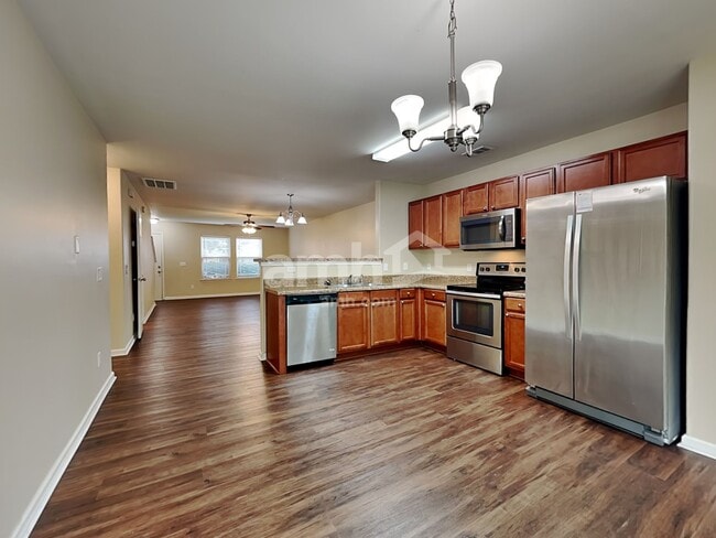 Photo - 153 Fox Glen Ct