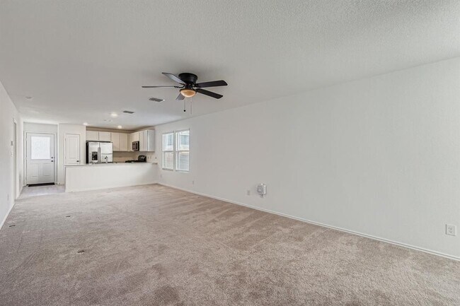 Photo - 210 Sormonne Lp