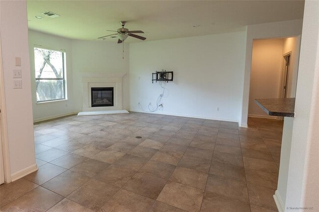 Photo - 104 Palisades Cove