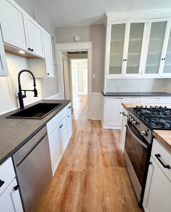 Building Photo - 2480 N Murray Ave Unit 2480 Rental