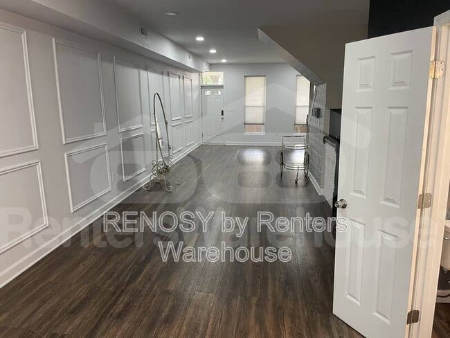 Photo - 815 Chauncey Ave