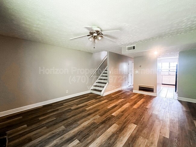 Photo - 2494 Hidden Cove Ct