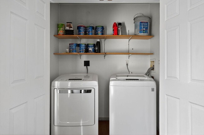 Photo - 6010 Sirenia Pl