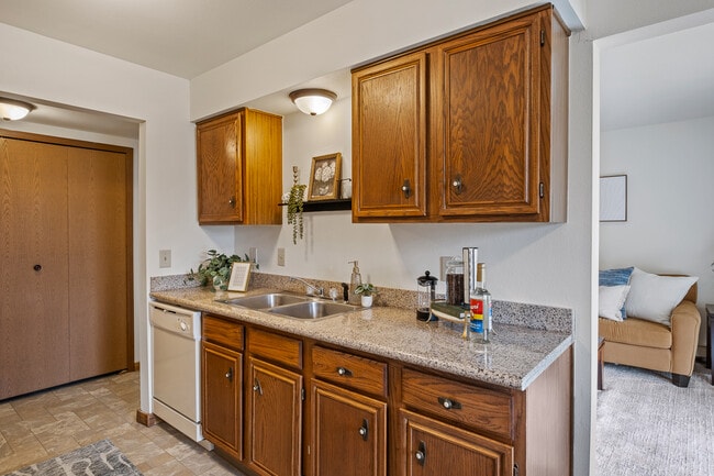 Woodfield Apartments