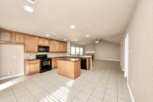 Photo - 3122 Pathfinders Pass