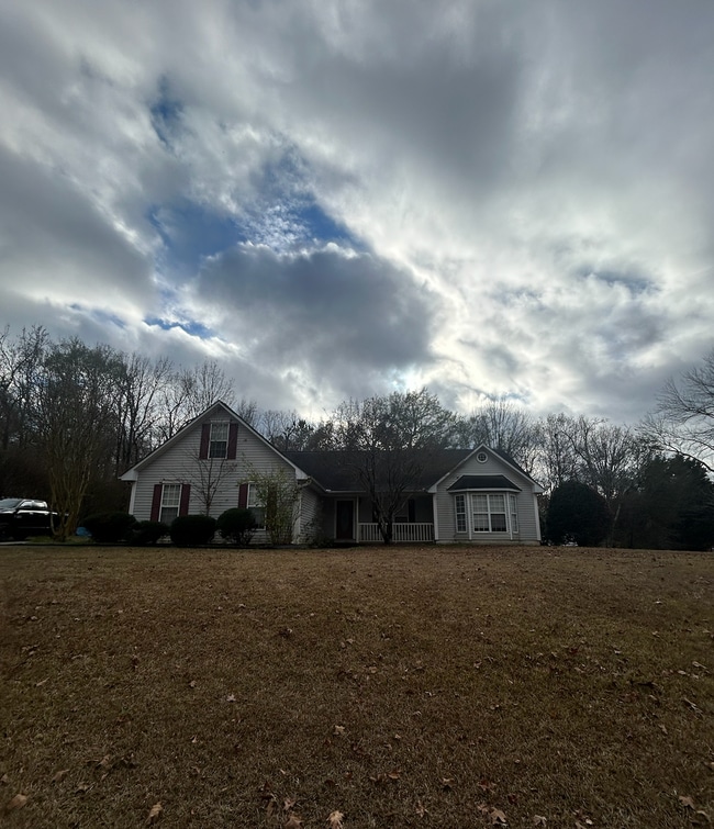 Building Photo - 146 Oak Meadows Dr