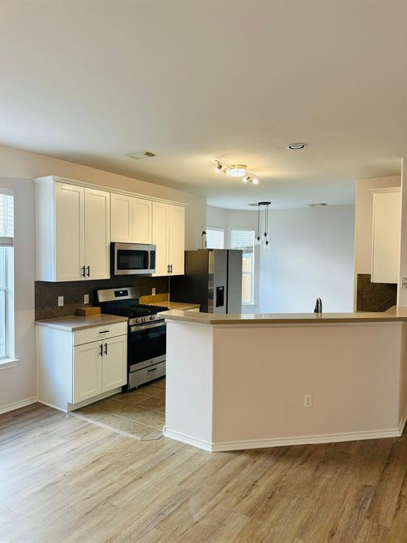 Photo - 2620 Century Park Blvd