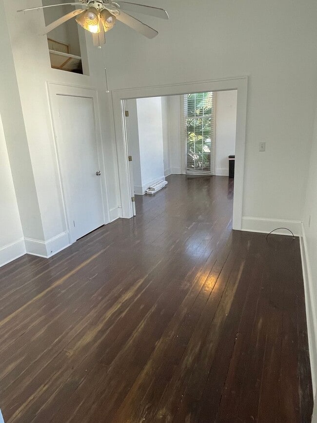 Photo - 1BD/1BA Shotgun w/ In Unit Washer and Dryer