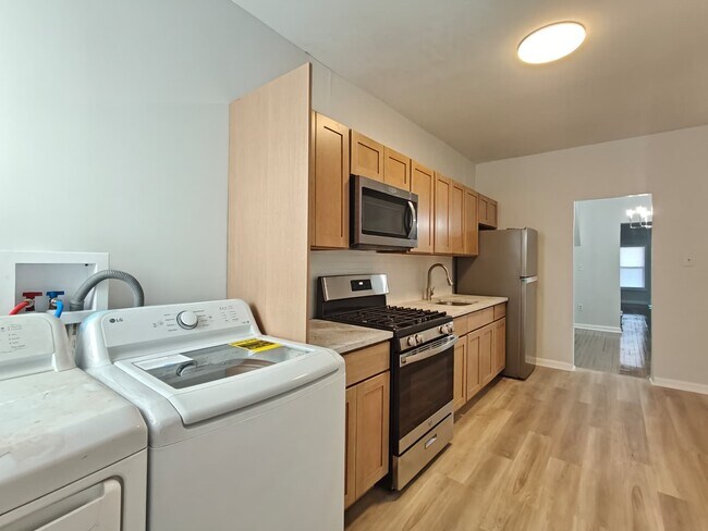 Photo - 5308 Race St