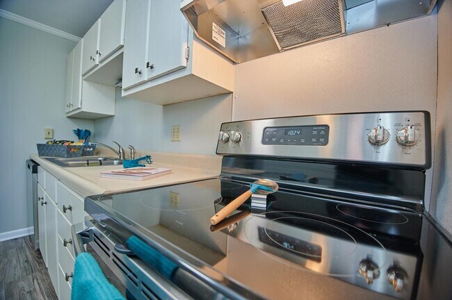 Seven Oaks Apartments