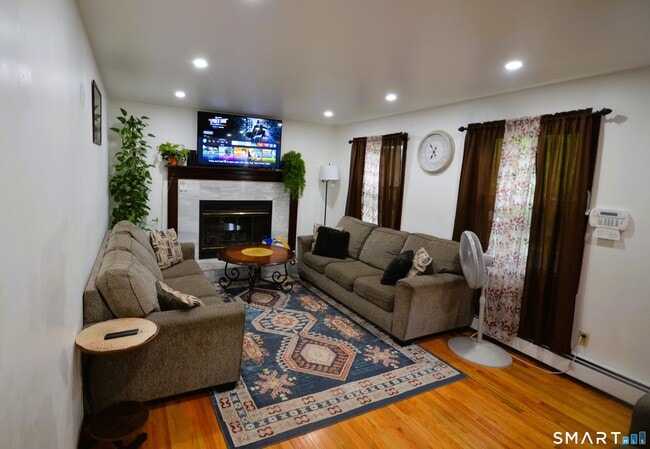 Photo - 430 Berkeley Rd