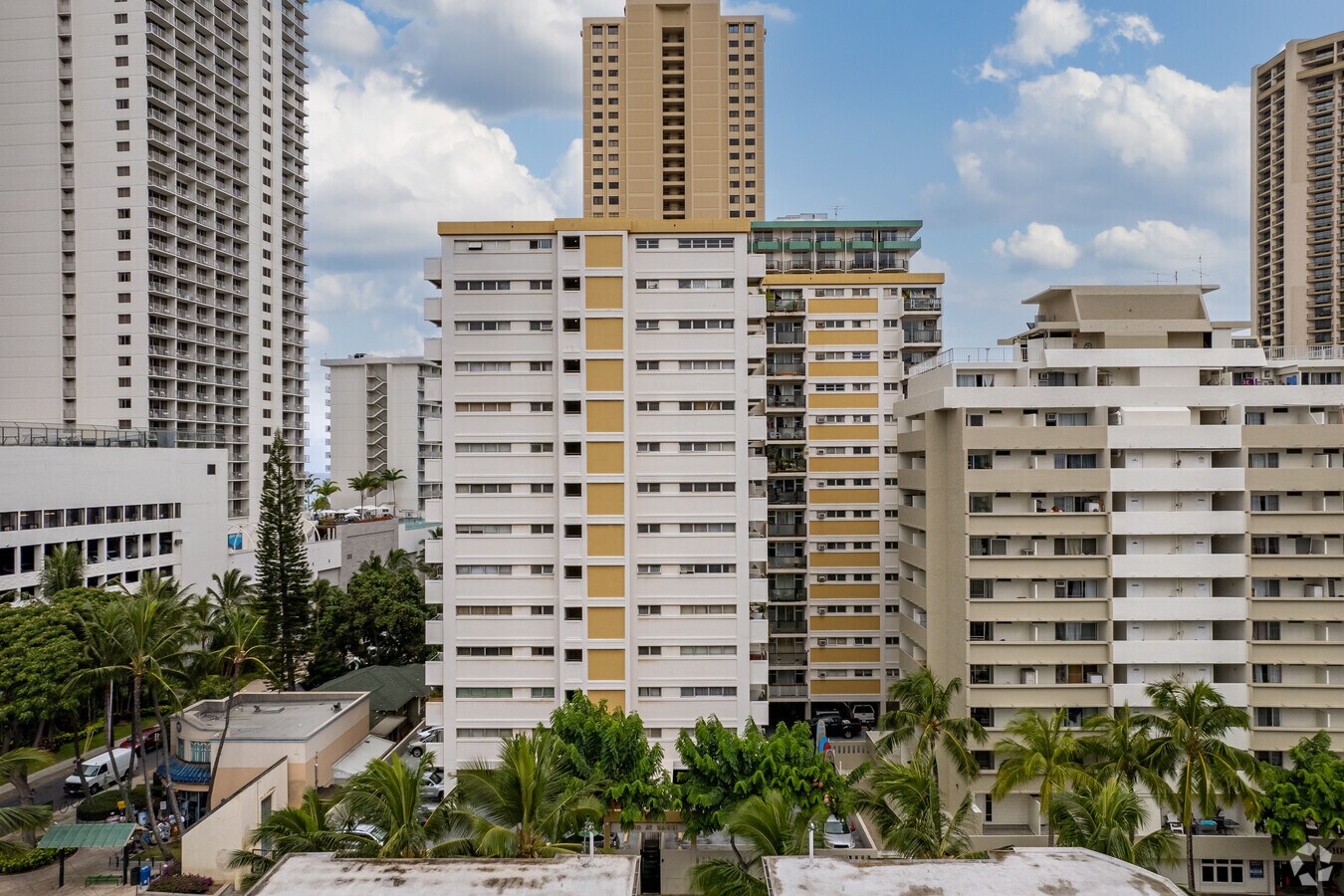 Photo - Kuhio at Waikiki Apartments