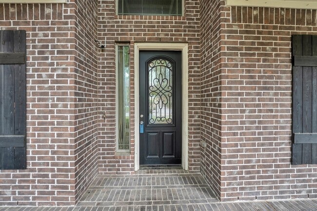 Photo - 6723 Mossridge Dr