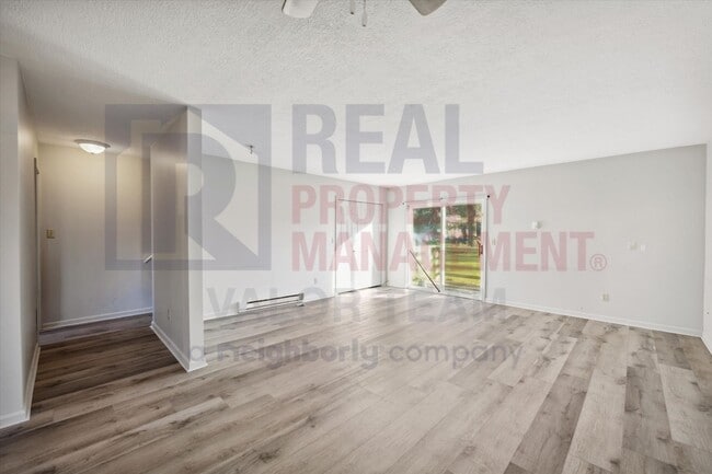 Photo - 6256 Wayland Rd Unit B