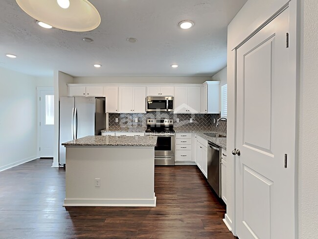 Photo - 4537 N Alester Ave