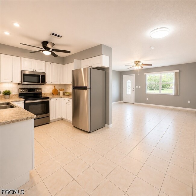 Photo - 11430 Alligator St
