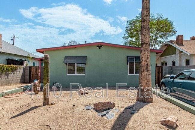 Building Photo - 1117 N 13th St Rental