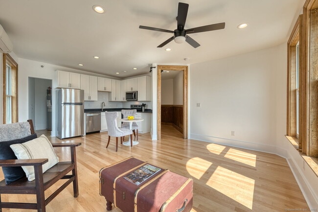 Photo - 11 Main St Unit 301