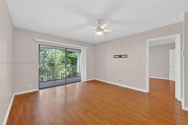 Photo - 3119 Oakland Shores Dr Unit C212
