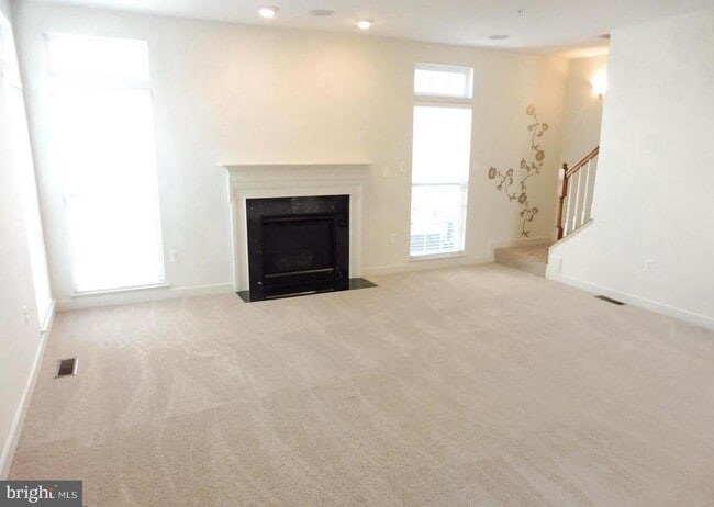 Photo - 4807 River Creek Terrace