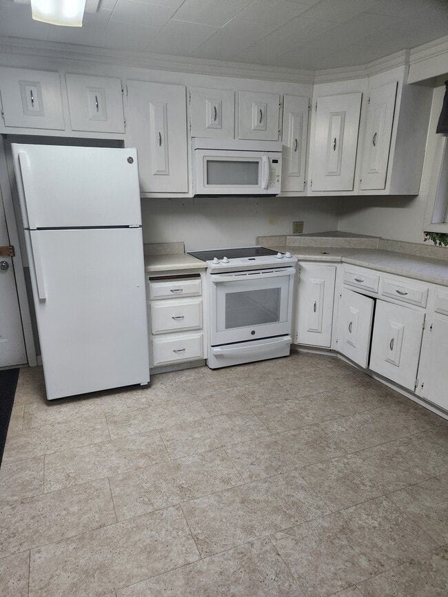 Photo - 499 E Main St Unidad 2br