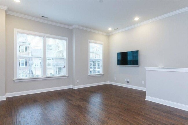 Photo - 831 Bankston Wds Wy