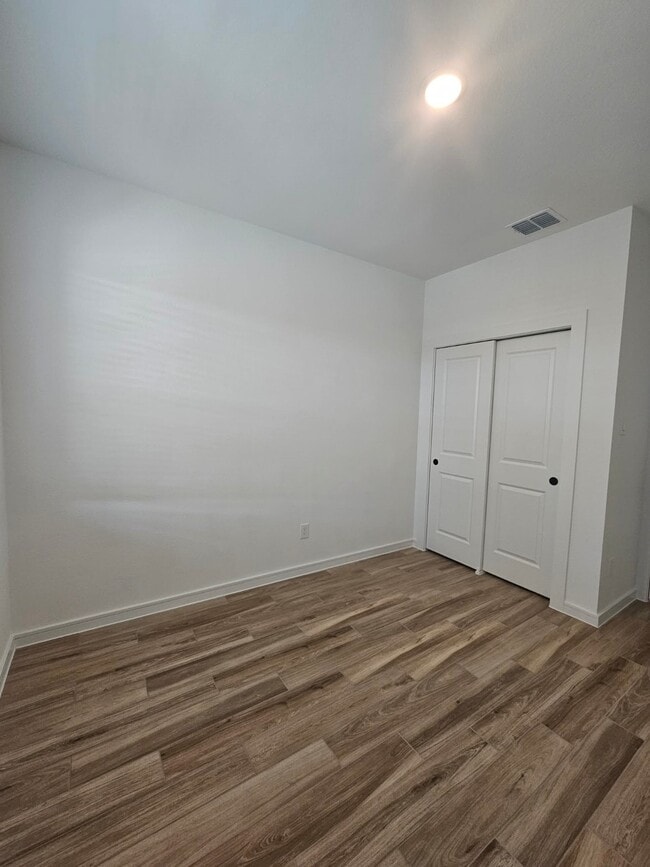 Photo - 8414 Bay Oaks Dr