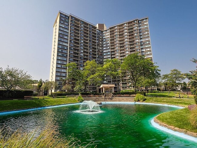 Building Photo - 2 Bay Club Dr Unit 18 Z4