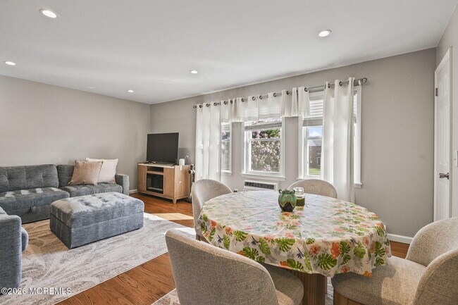 Photo - 310 Maryland Ave Unit 24B