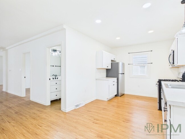 Photo - Charming 2 Bedroom Located in Central School District Available Now