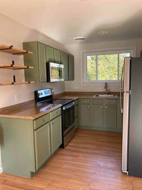 Photo - 793-795-795 Main St Unidad 793