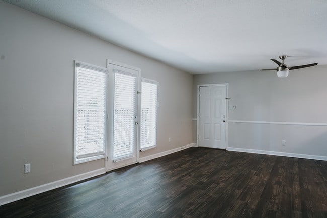 Photo - The Oaks at Jackson