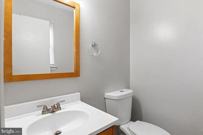 Photo - 3904 Elberta Ln Townhome