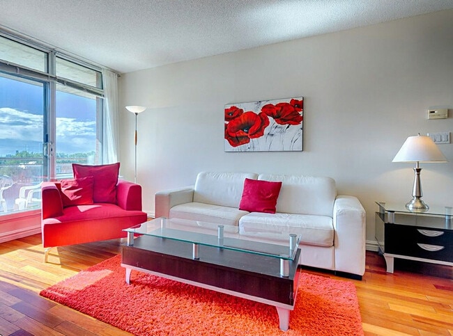 Building Photo - 2700 Rue Rufus-Rockhead Unit ID1261780P