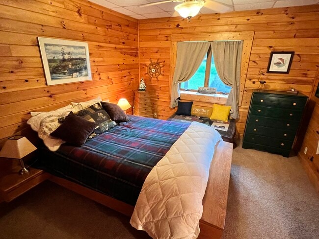 20150629201940632268000000-t - 971 Riverwind Rd Unidad Moose Lodge