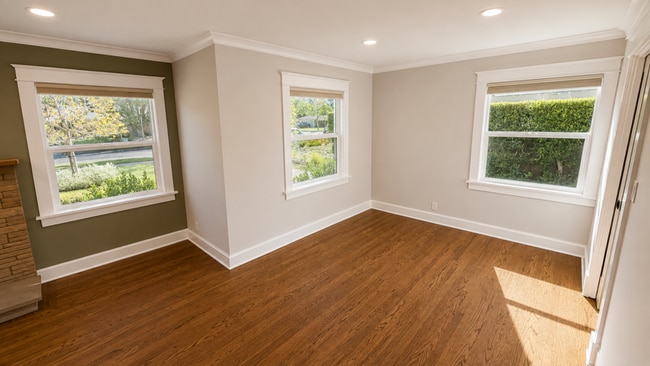 Photo - 1331 E Maple Ave