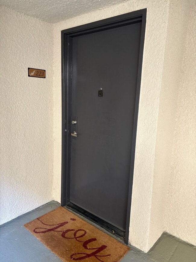 Photo - 1 Bedroom Resort Style Living at THE MET! ...