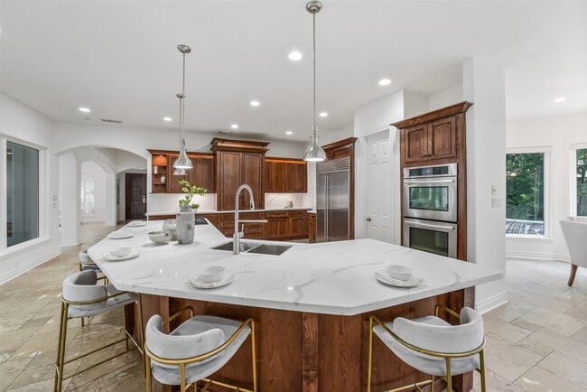 Photo - 910 Peachwood Bend Dr