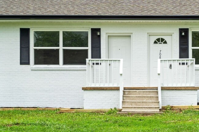 Photo - 706 Britton Springs Rd Unidad 708