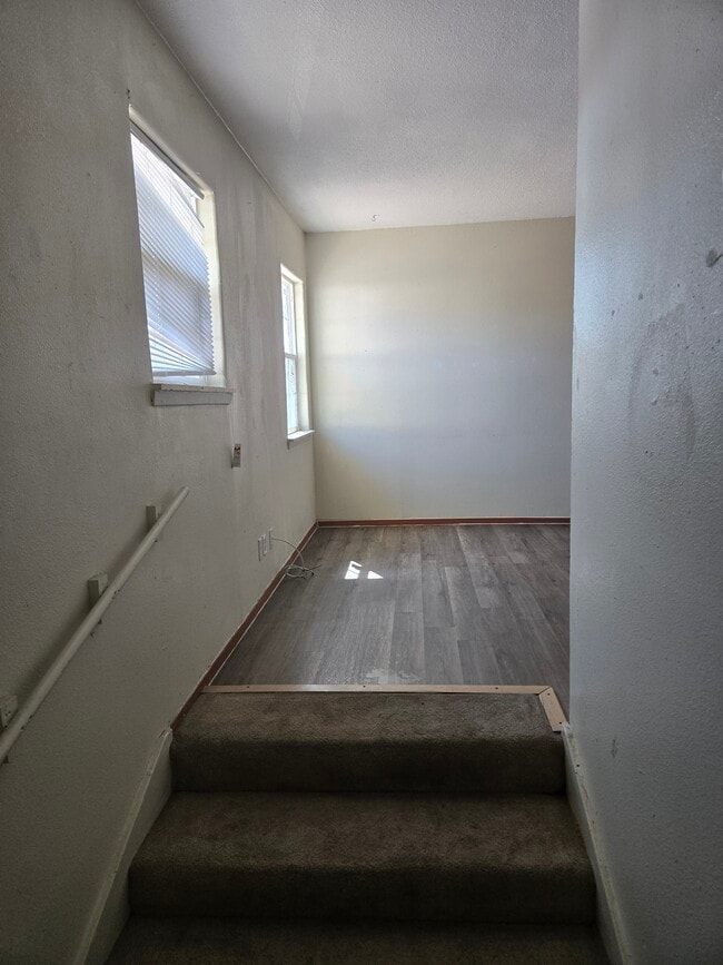 Photo - Broadway Apartments