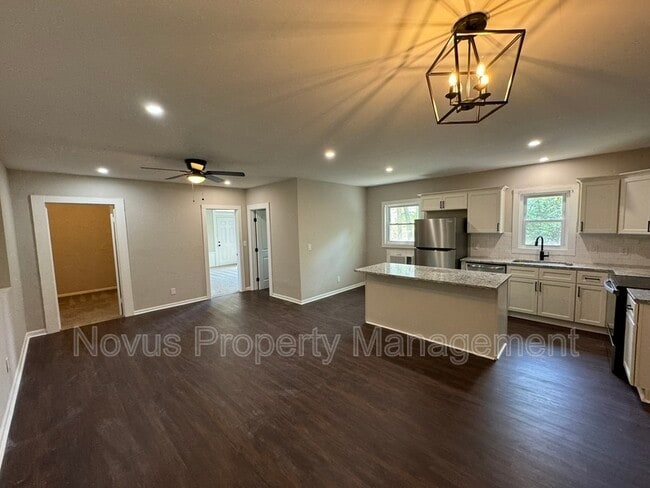 Building Photo - 430 College St Unit A Rental