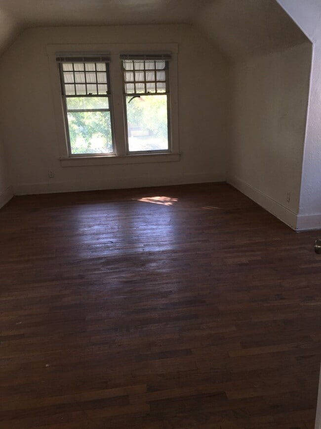 Photo - 1430 SW Polk St Unidad 1430 - 2