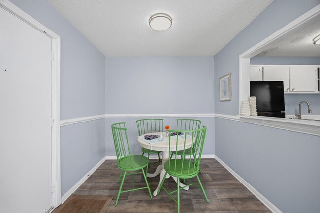 2BR 2BA Model - Marrington Village