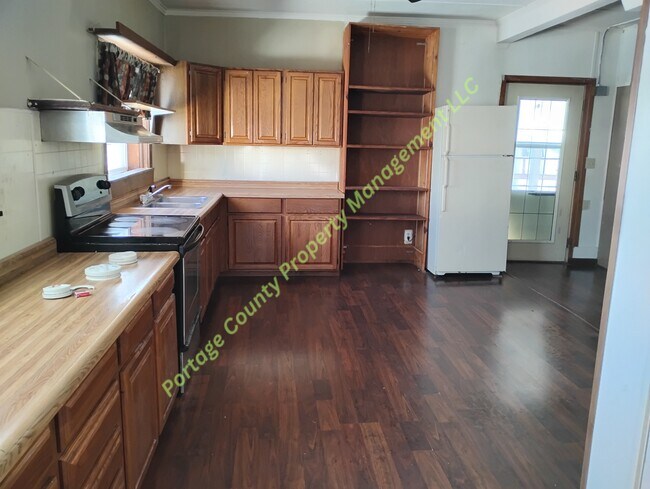 Photo - 401 Cedar St