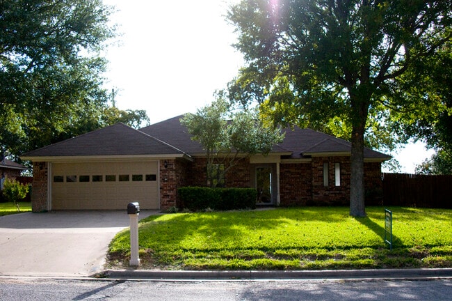 Photo - 1326 Prairie Wind Blvd