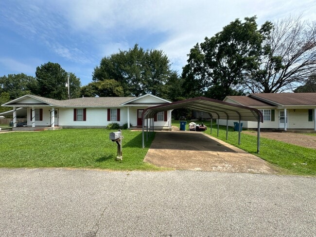 Building Photo - 112 Misty Ln Unit 112