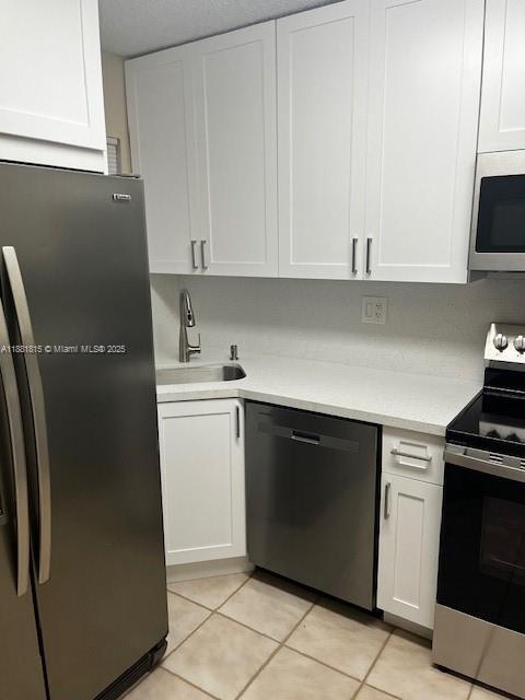 Building Photo - 2740 W 76th St Unit 206 Rental