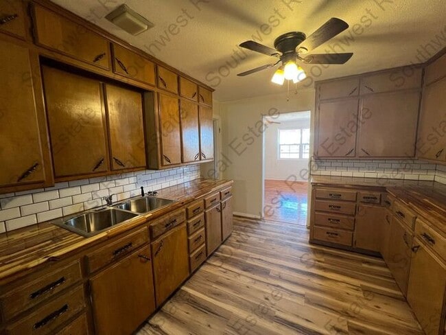 Photo - Beautiful Newly Renovated 3 Bedroom 2 Bath...
